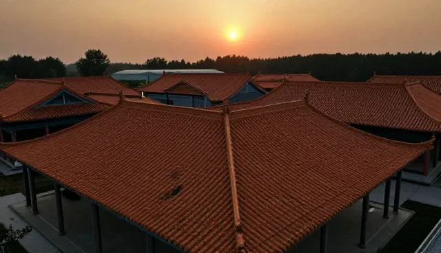 仿古琉璃瓦常见问题与处理方法